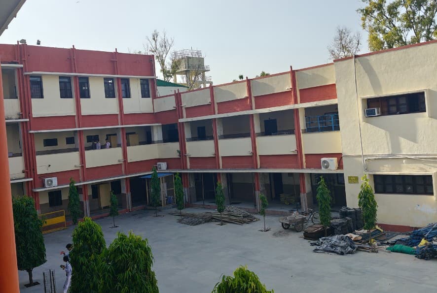 Shyam Lal College Campus photo 1